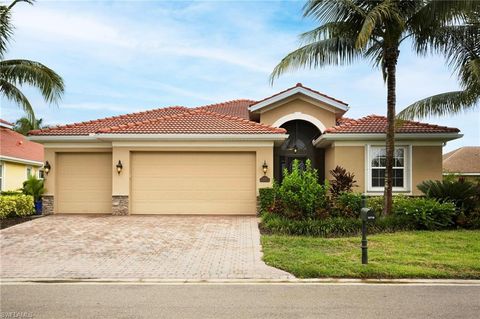 12710 Olde Banyon BLVD NORTH FORT MYERS FL 33903