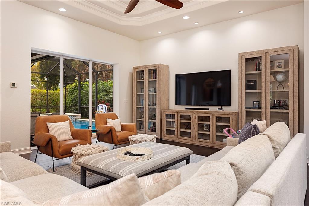 819 Bentwood DR