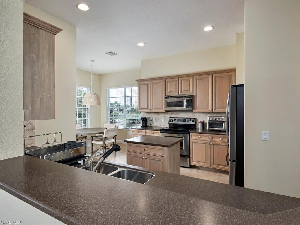 23690 Merano CT 202