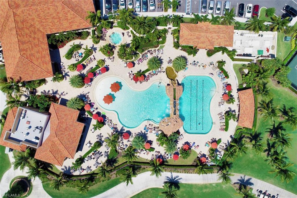 Bonita Springs, Florida 34135, United States, 4 Bedrooms Bedrooms, ,3 BathroomsBathrooms,Residential,Contingent,79258