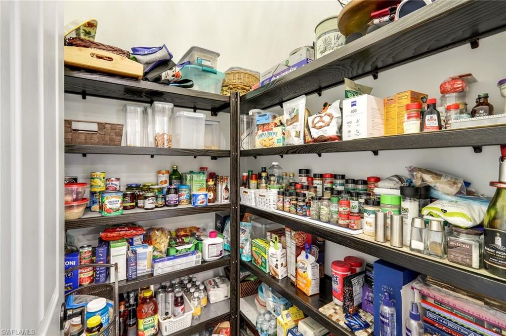 Bonita Springs, Florida 34135, United States, 4 Bedrooms Bedrooms, ,3 BathroomsBathrooms,Residential,Contingent,79258