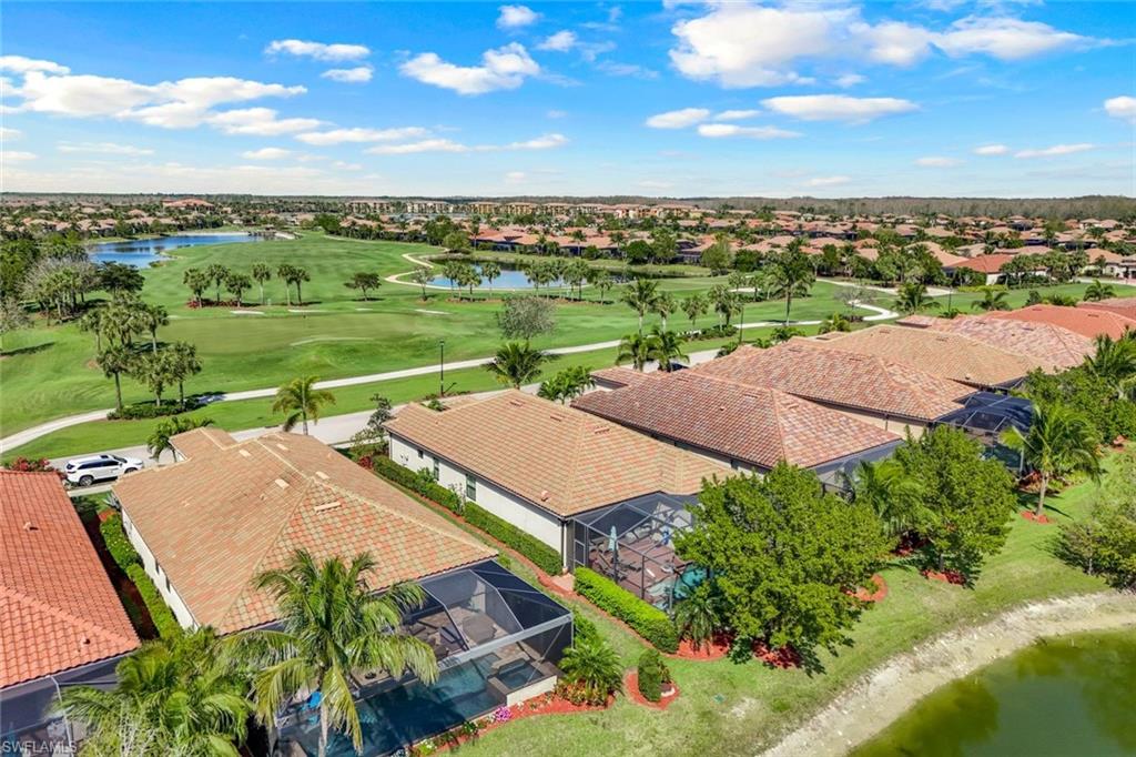 Bonita Springs, Florida 34135, United States, 4 Bedrooms Bedrooms, ,3 BathroomsBathrooms,Residential,Contingent,79258