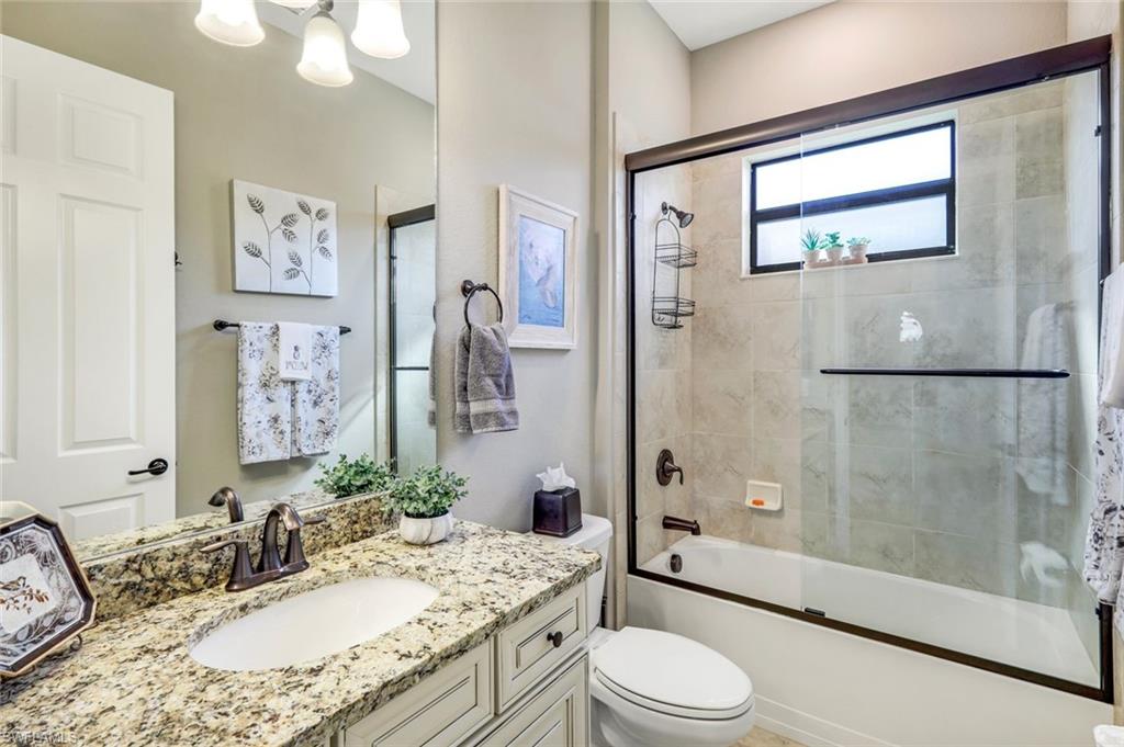 Bonita Springs, Florida 34135, United States, 4 Bedrooms Bedrooms, ,3 BathroomsBathrooms,Residential,Contingent,79258