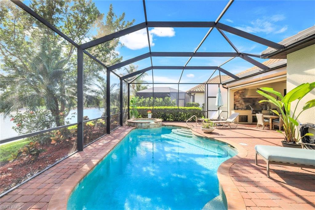 Bonita Springs, Florida 34135, United States, 4 Bedrooms Bedrooms, ,3 BathroomsBathrooms,Residential,Contingent,79258