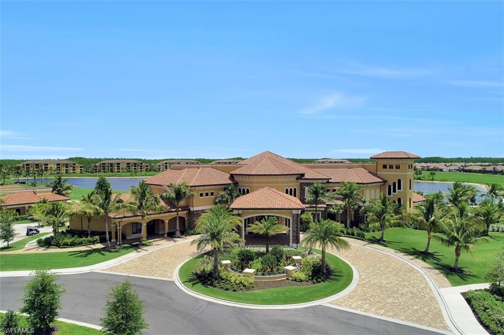 Bonita Springs, Florida 34135, United States, 4 Bedrooms Bedrooms, ,3 BathroomsBathrooms,Residential,Contingent,79258