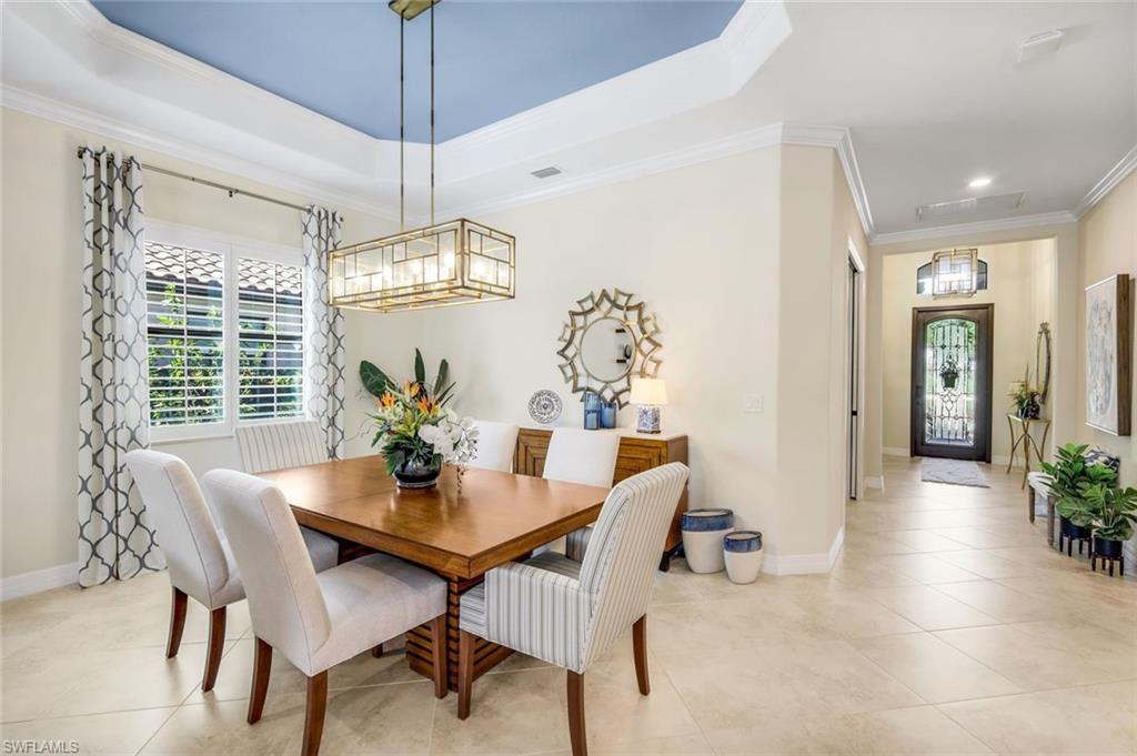 Bonita Springs, Florida 34135, United States, 4 Bedrooms Bedrooms, ,3 BathroomsBathrooms,Residential,Contingent,79258