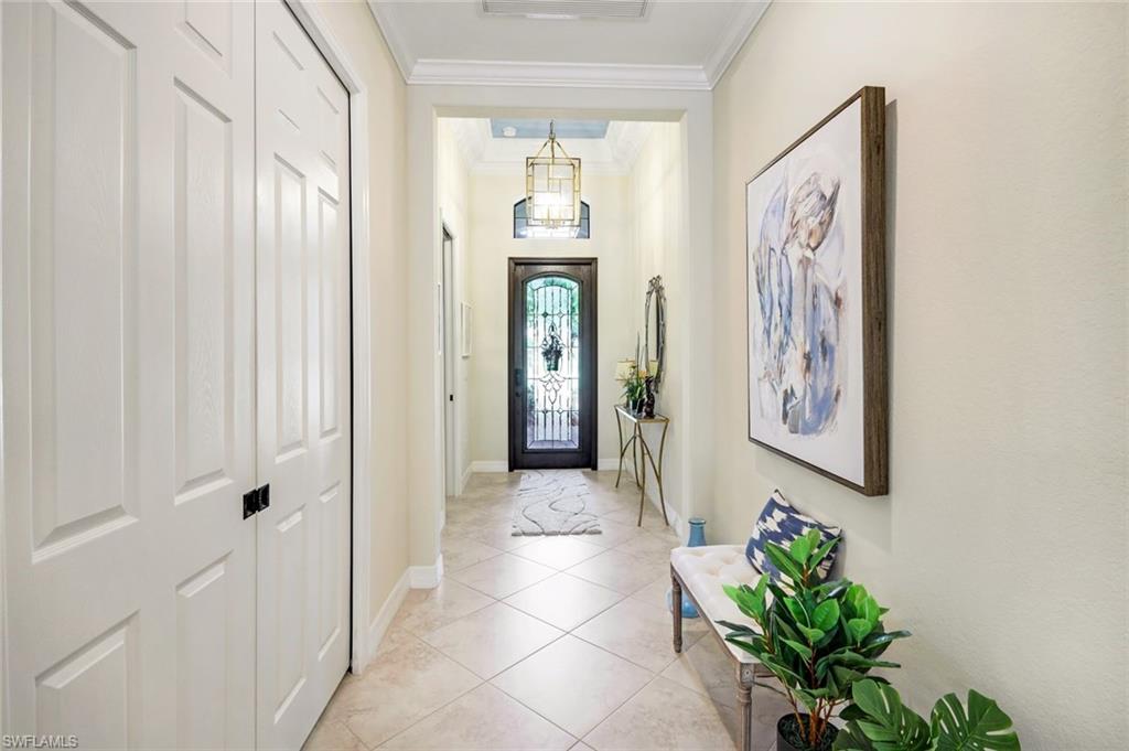 Bonita Springs, Florida 34135, United States, 4 Bedrooms Bedrooms, ,3 BathroomsBathrooms,Residential,Contingent,79258