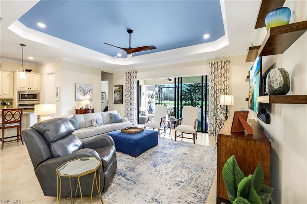 Bonita Springs, Florida 34135, United States, 4 Bedrooms Bedrooms, ,3 BathroomsBathrooms,Residential,Contingent,79258