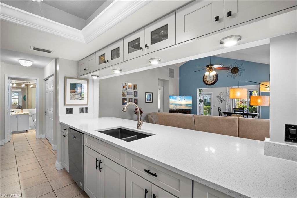 22180 Tallwood CT 806