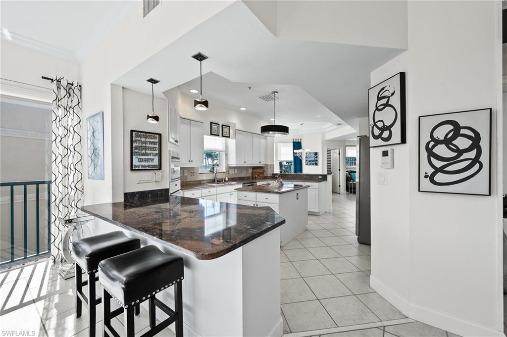 11160 Harbour Yacht CT B