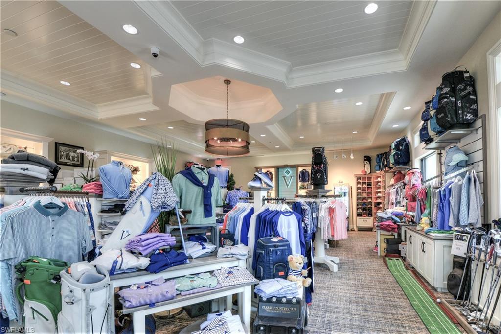 Bonita Springs, Florida 34135, United States, 3 Bedrooms Bedrooms, ,2 BathroomsBathrooms,Residential,Pending,2855