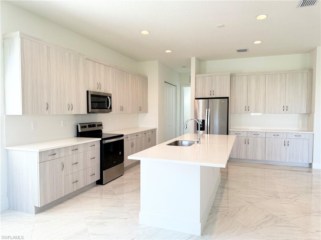 5048 Gambero WAY