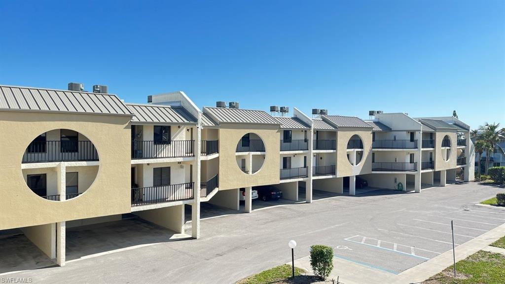 Fort Myers Beach, Florida 33931, United States, 2 Bedrooms Bedrooms, ,2 BathroomsBathrooms,Residential,Active,8096