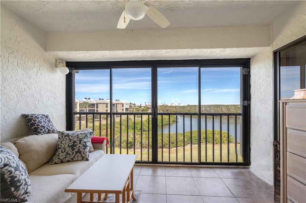 Fort Myers Beach, Florida 33931, United States, 2 Bedrooms Bedrooms, ,2 BathroomsBathrooms,Residential,Active,8096