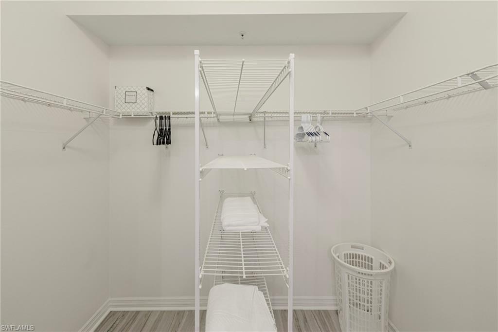 Naples, Florida 34102, United States, 2 Bedrooms Bedrooms, ,2 BathroomsBathrooms,Residential,Active,133431