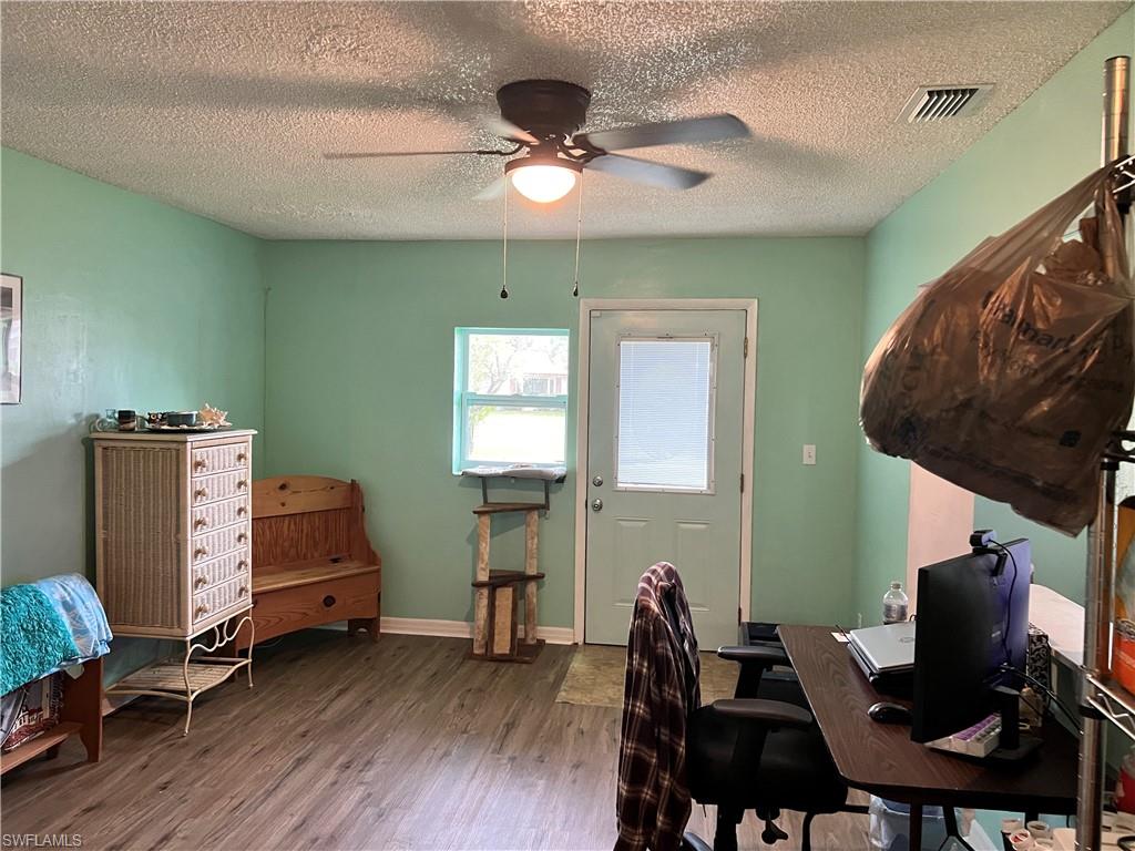 504 Pangola DR