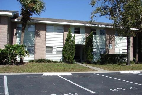 Condominium in ORLANDO FL 833 Sky Lake Cir Unit A Cir.jpg