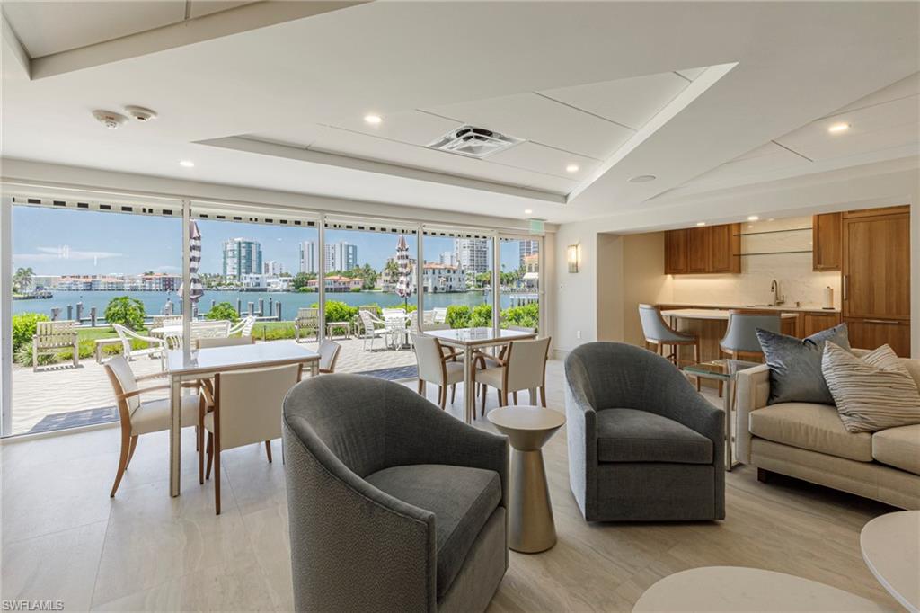 Naples, Florida 34103, United States, 2 Bedrooms Bedrooms, ,2 BathroomsBathrooms,Residential,Active,133440