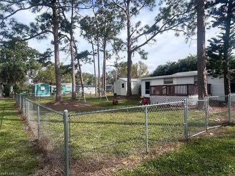 18400 Ace RD, North Fort Myers, FL 33917 - #: 224016513