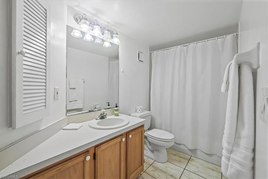Fort Myers, Florida 33919, United States, 2 Bedrooms Bedrooms, ,2 BathroomsBathrooms,Residential,Active,162968