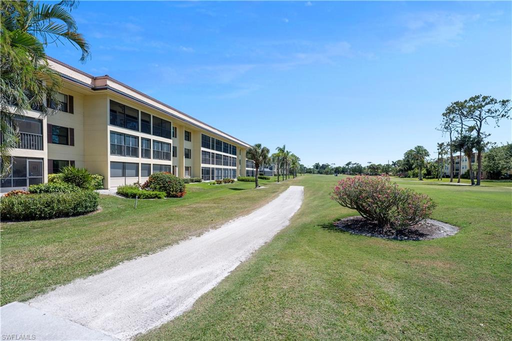 151 Quail Forest BLVD 202