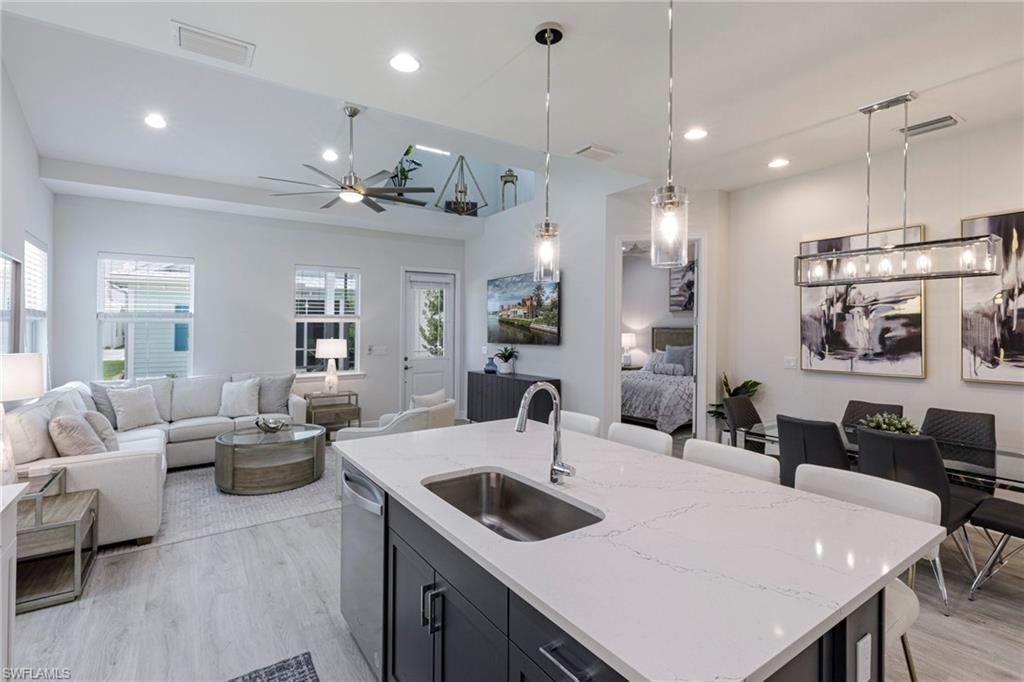 Naples, Florida 34113, United States, 2 Bedrooms Bedrooms, ,2 BathroomsBathrooms,Residential,Active,53530