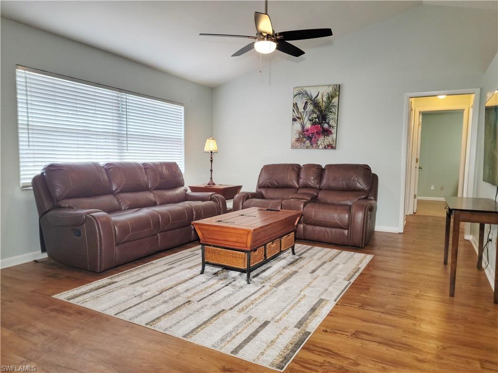 401 SE 8th TER
