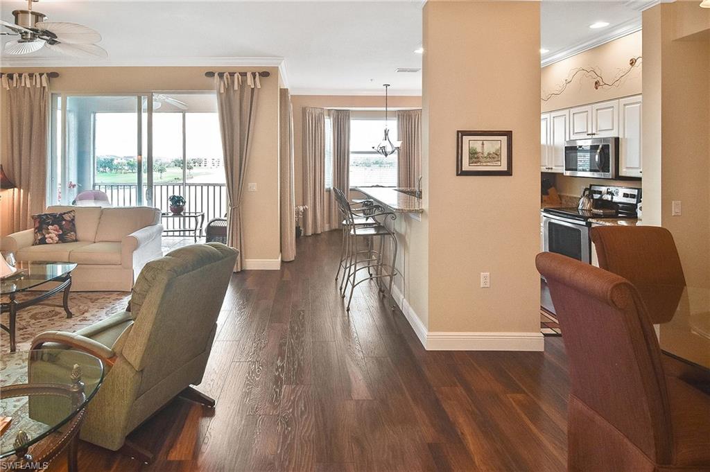 10371 Butterfly Palm DR 841