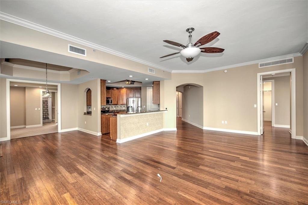 2104 W 1st ST 2304