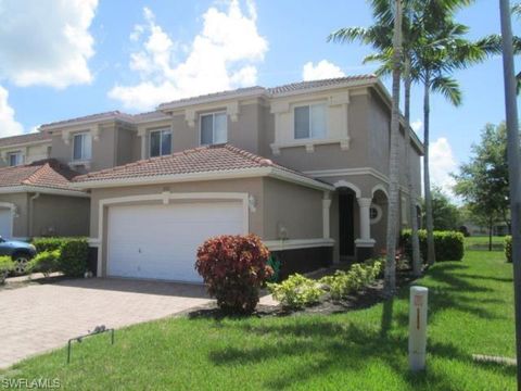 9762 Roundstone CIR, Fort Myers, FL 33967 - #: 223091389