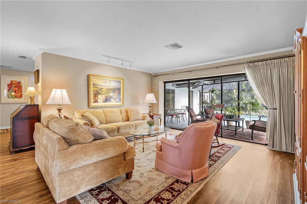 5849 Tallowood CIR