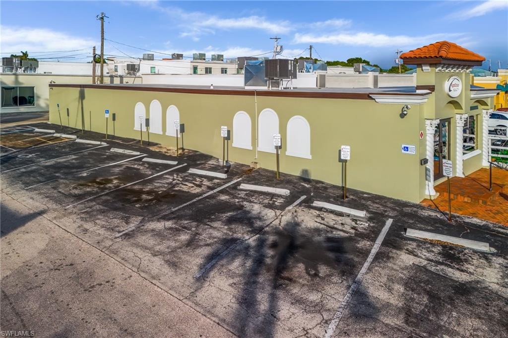 1213 SE 47th TER