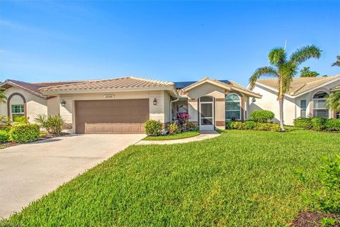 16268 Kelly Woods DR FORT MYERS FL 33908