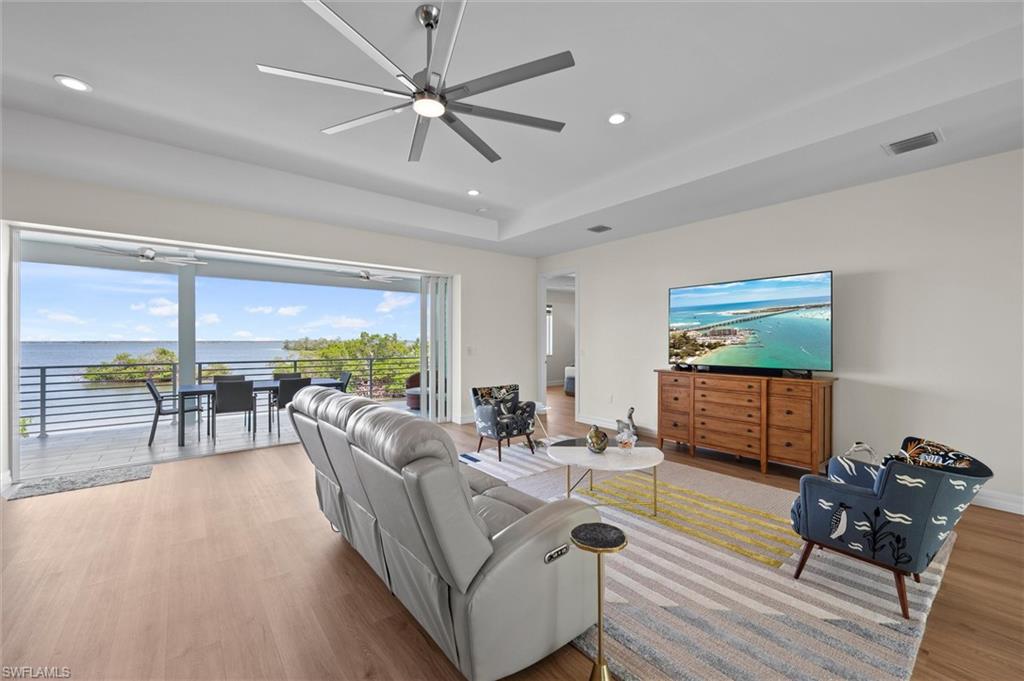 Fort Myers Beach, Florida, 33931, United States, 3 Bedrooms Bedrooms, ,3 BathroomsBathrooms,Residential,Active,1868170