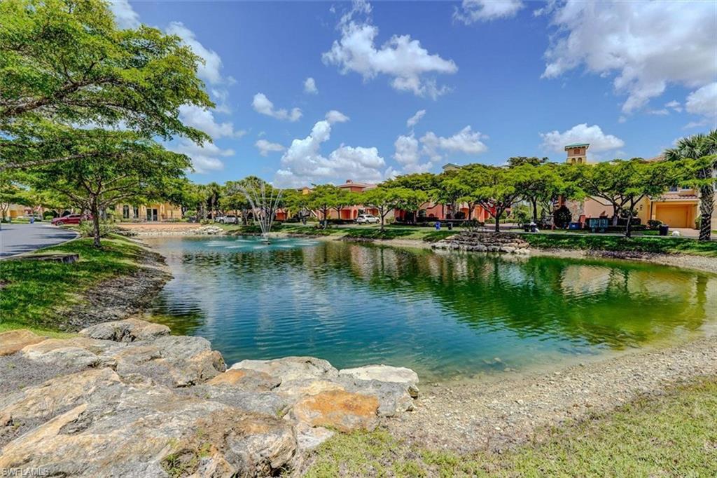 8681 Piazza Del Lago CIR 103