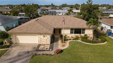 4557 Gulf AVE, North Fort Myers, FL 33903 - #: 223081363