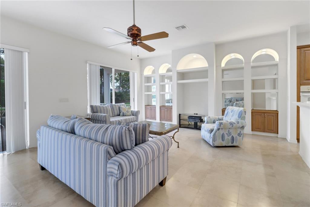 9246 Springview LOOP
