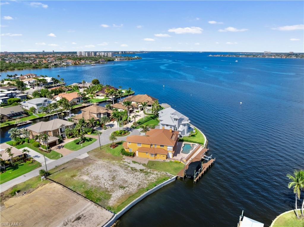 799 Cypress Lake CIR