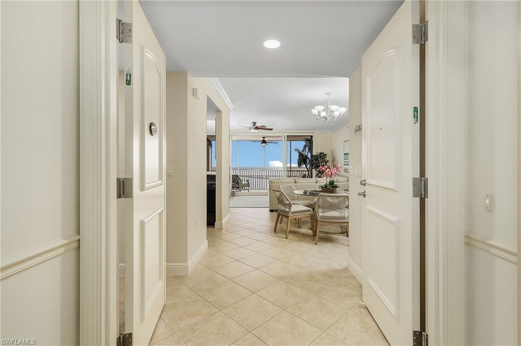 2090 W First ST 1609