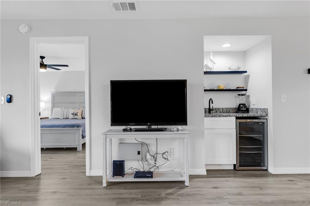 Fort Myers, Florida 33908, United States, 2 Bedrooms Bedrooms, ,2 BathroomsBathrooms,Residential,Active,57268