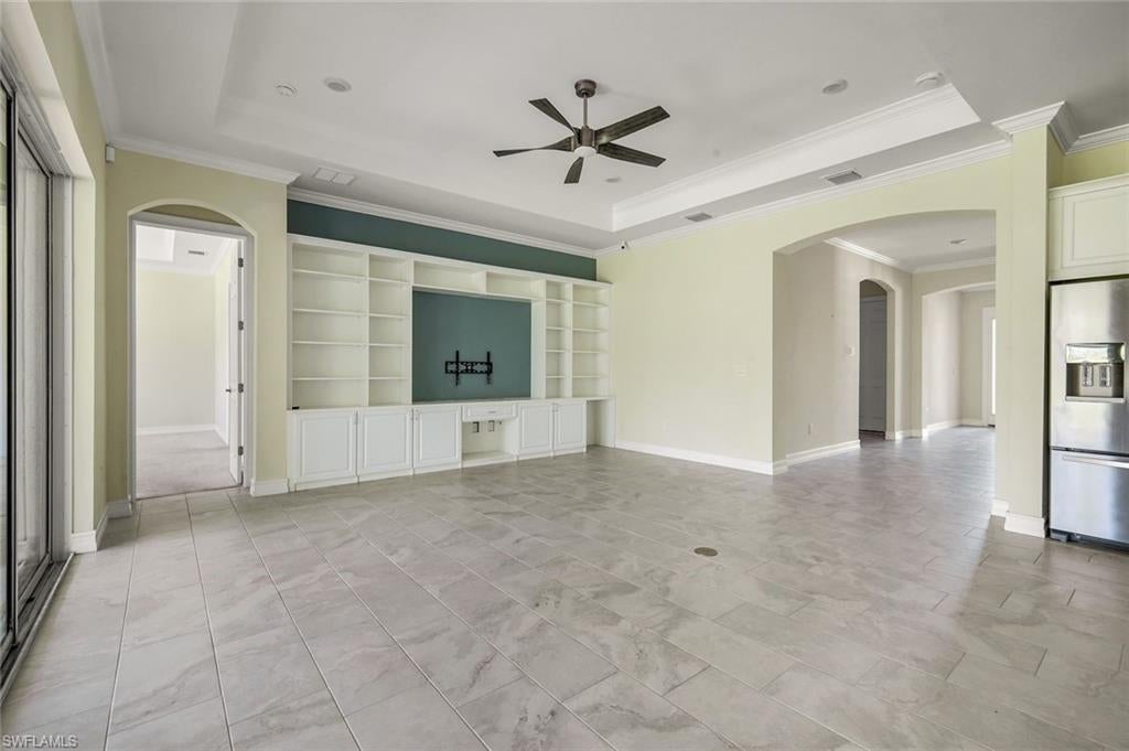 28113 Captiva Shell LOOP