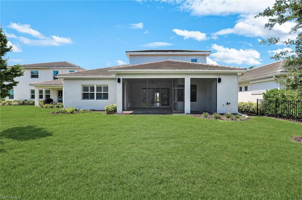 28113 Captiva Shell LOOP