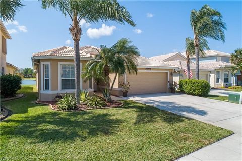 12863 Stone Tower LOOP, Fort Myers, FL 33913 - #: 224018389