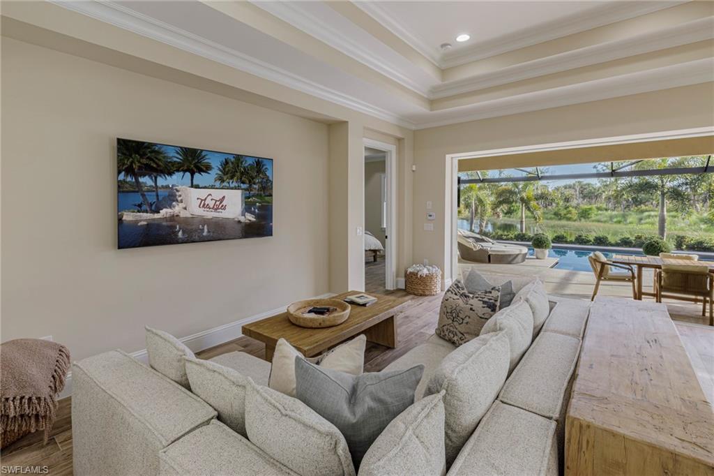 Naples, Florida 34113, United States, 3 Bedrooms Bedrooms, ,4 BathroomsBathrooms,Residential,Contingent,48728