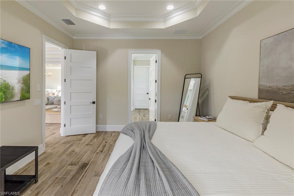 Naples, Florida 34113, United States, 3 Bedrooms Bedrooms, ,4 BathroomsBathrooms,Residential,Contingent,48728