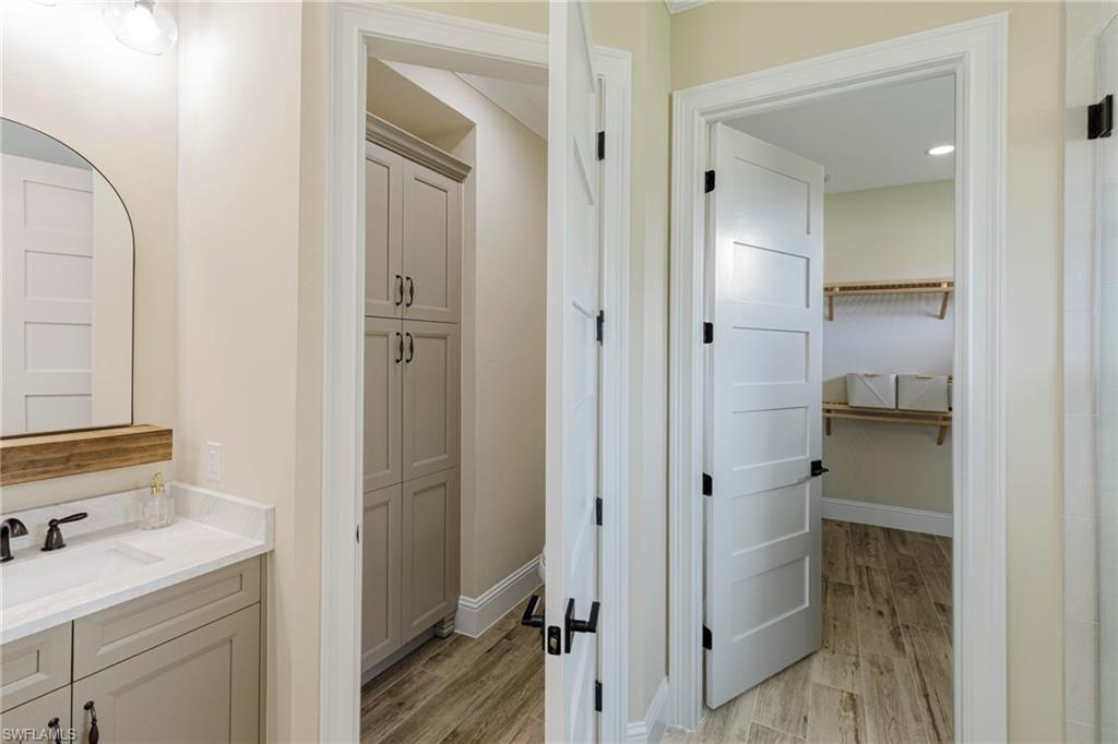 Naples, Florida 34113, United States, 3 Bedrooms Bedrooms, ,4 BathroomsBathrooms,Residential,Contingent,48728