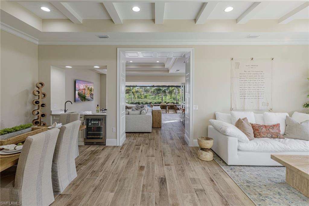 Naples, Florida 34113, United States, 3 Bedrooms Bedrooms, ,4 BathroomsBathrooms,Residential,Contingent,48728