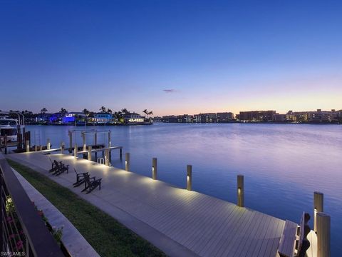 246 Mermaids Bight NAPLES FL 34103
