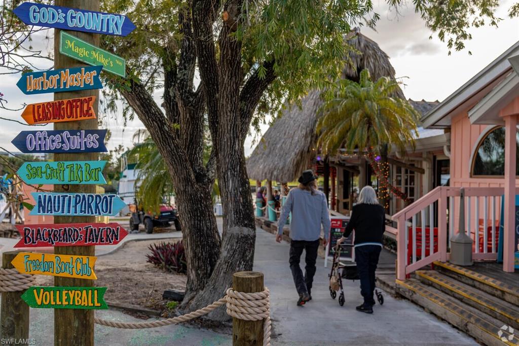 North Fort Myers, Florida 33903, United States, 3 Bedrooms Bedrooms, ,2 BathroomsBathrooms,Residential,Active,22558