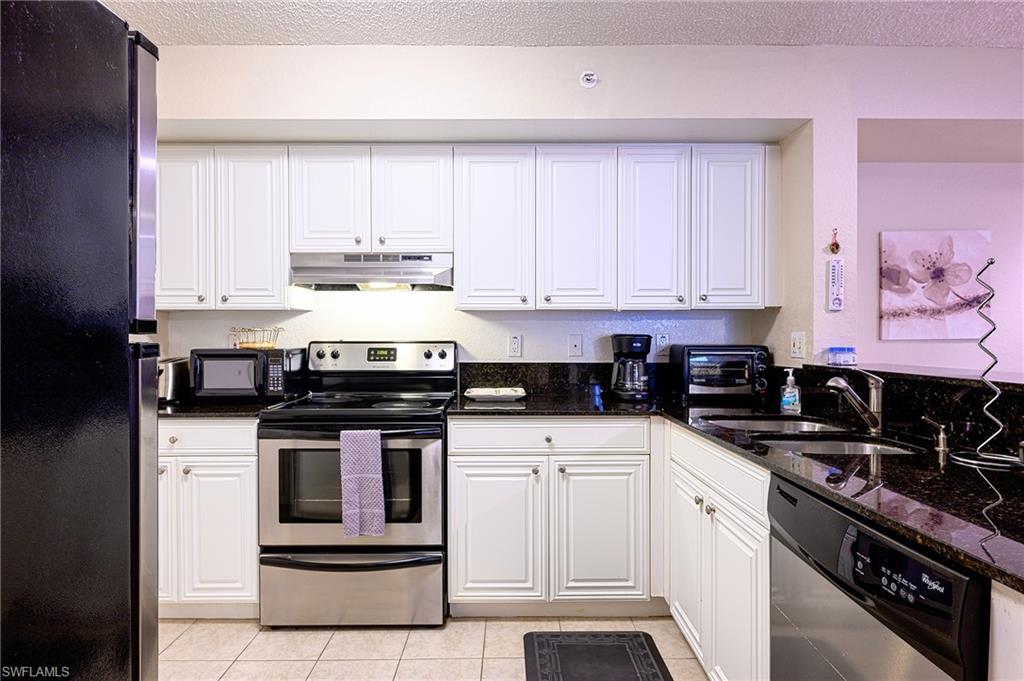 Naples, Florida 34104, United States, 2 Bedrooms Bedrooms, ,2 BathroomsBathrooms,Residential,Active,30993